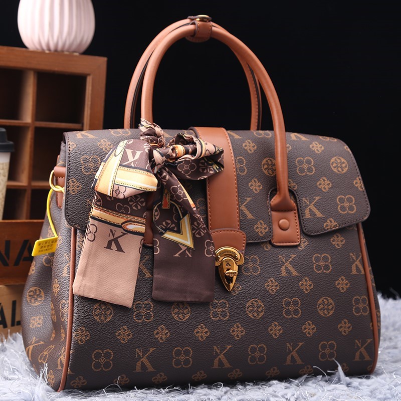 Luxury High Quality Bags - Hafif lüks marka kadın çantası 2025,