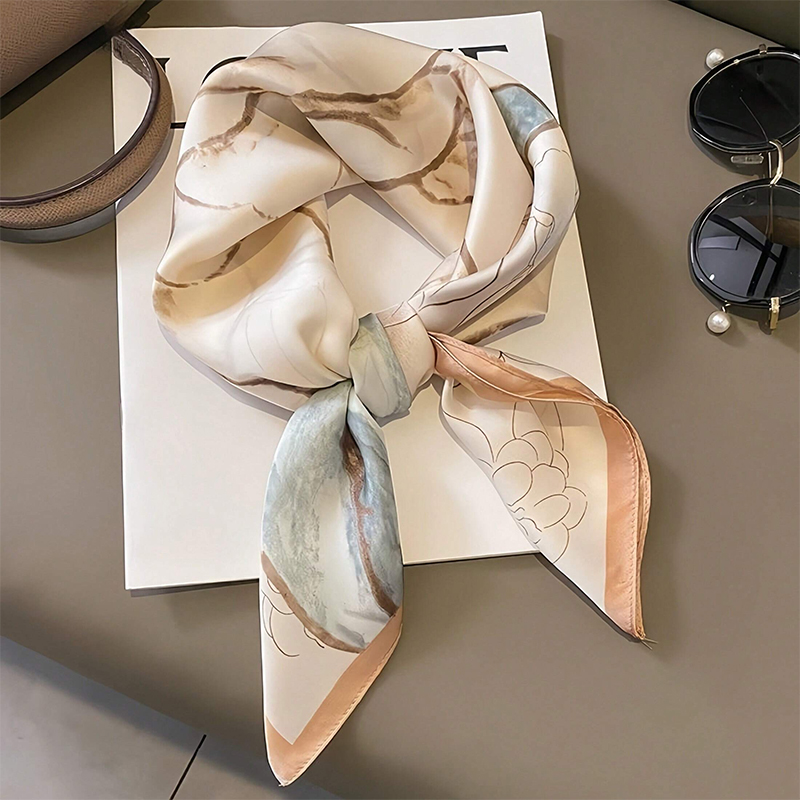 Luxury Bags Quality - 2024 Tasarım Moda Baskı Saten Kare